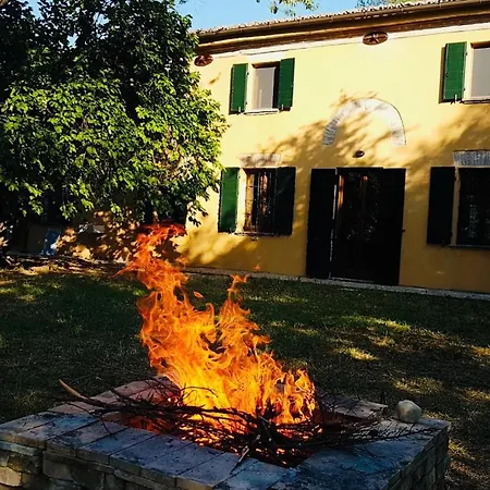 I Lecci Gasthof Pesaro